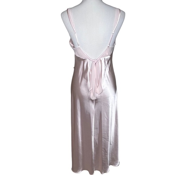 VTG Expressions Lace Embellished Side Slit Full Length Night Gown Blush Pink Med - Picture 14 of 14